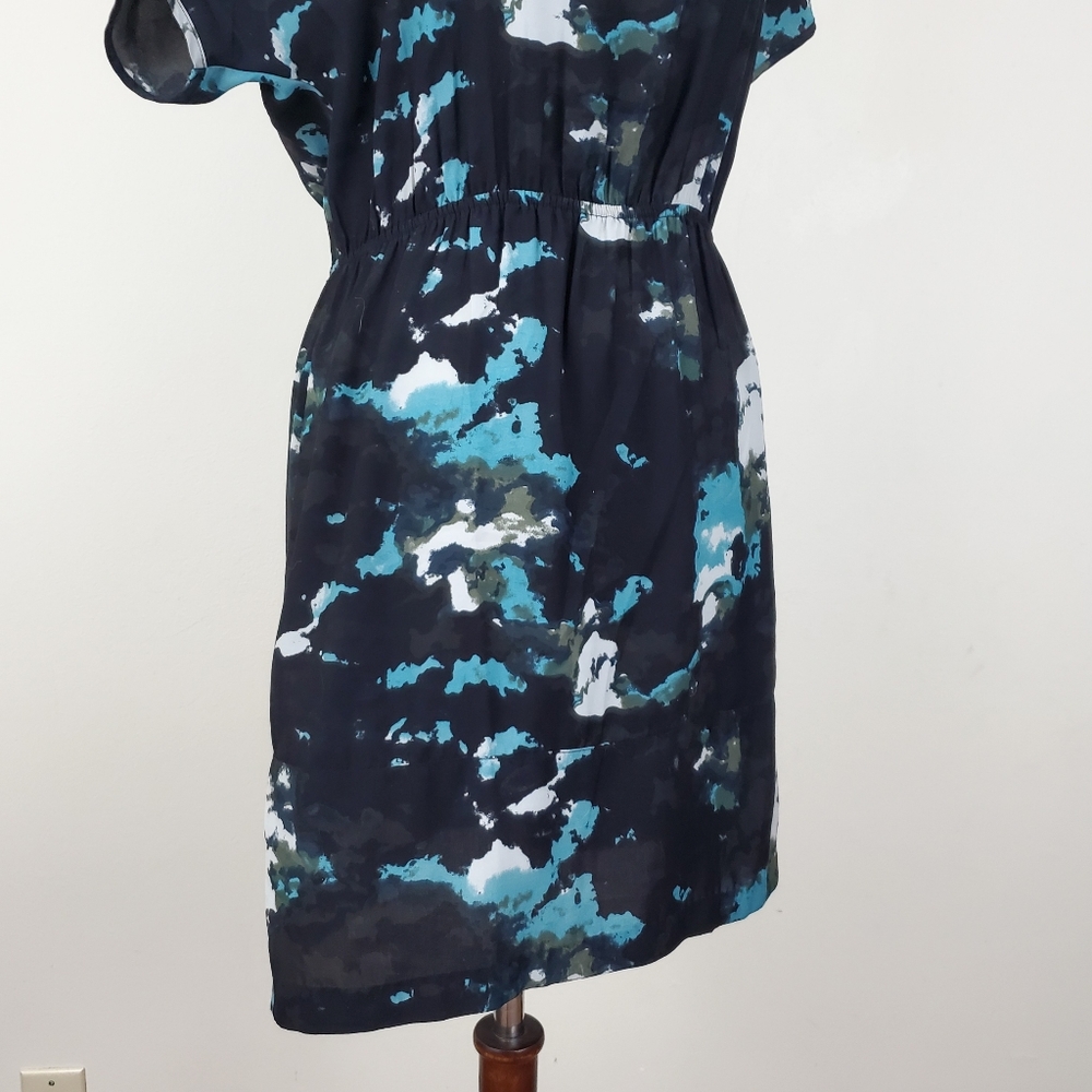 UO Silence + Noise Cold Shoulder Dress - Picture 8 of 15